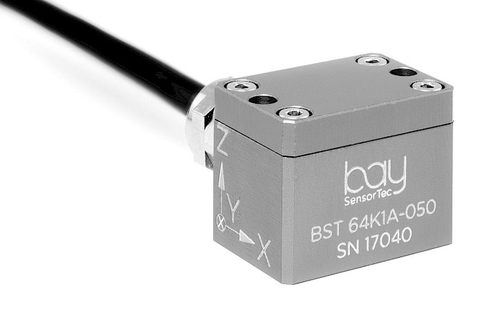 BST 64K1, Triaxial Accelerometer DC response